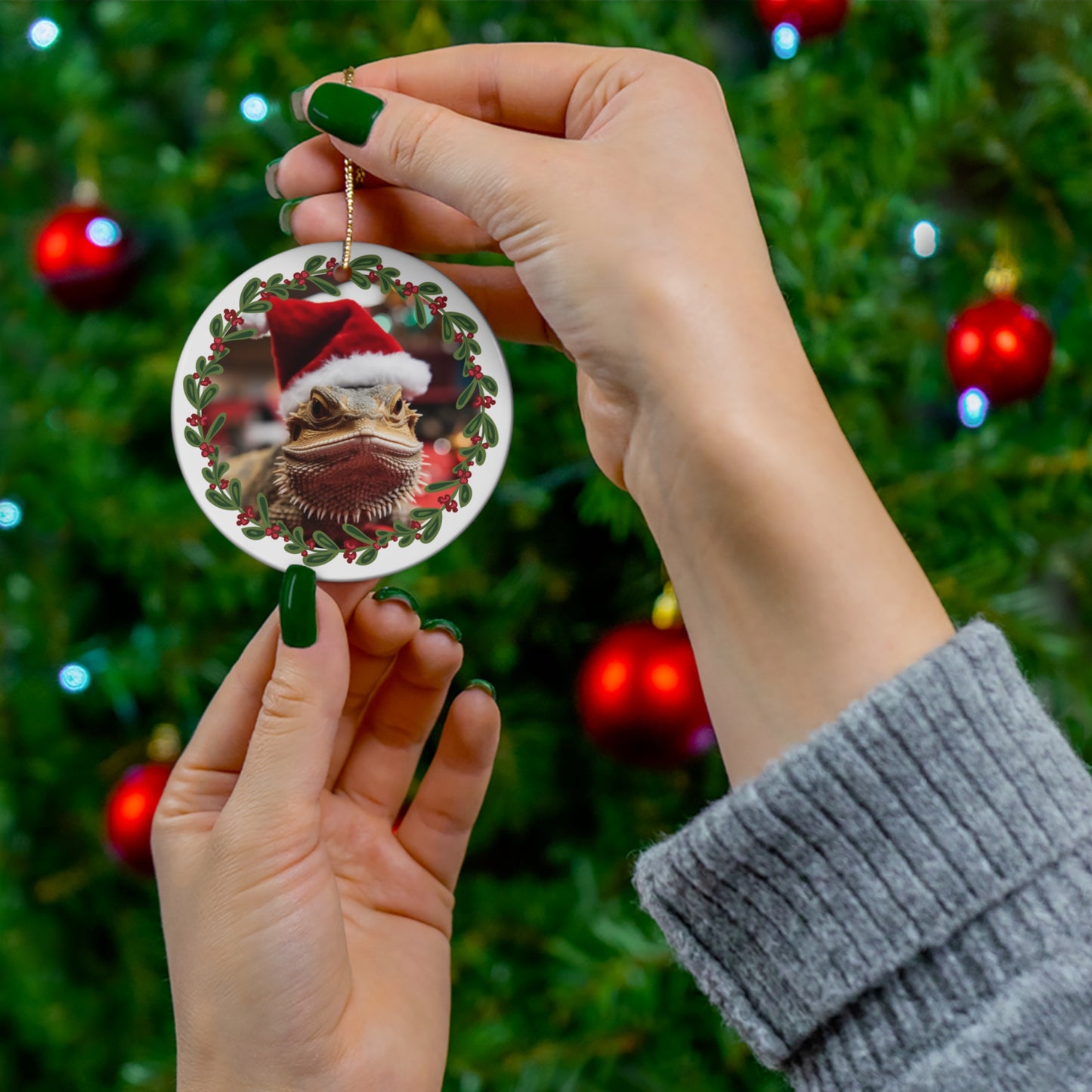 Bearded Dragon in Santa Hat Reptile Pet Christmas Ceramic Ornament