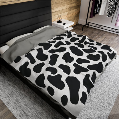 Black White Cow Print Plush Blanket